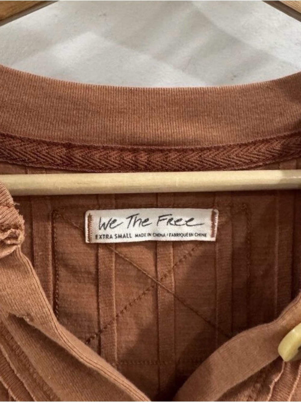 Free People In The Mix Brown Ribbed Henley Oversized XS - Picture 2 of 3